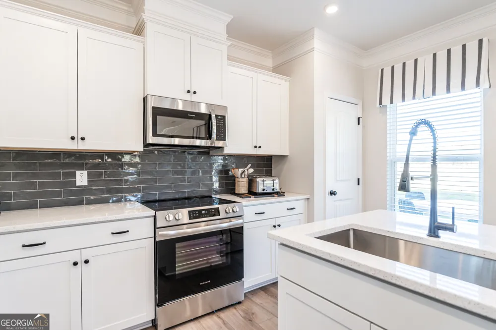 328 Artimis DR Dalton, GA 30720