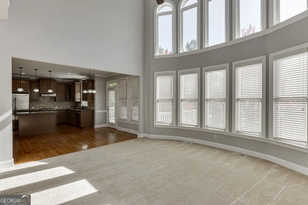 7708 Sleepy Lagoon WAY Flowery Branch, GA 30542