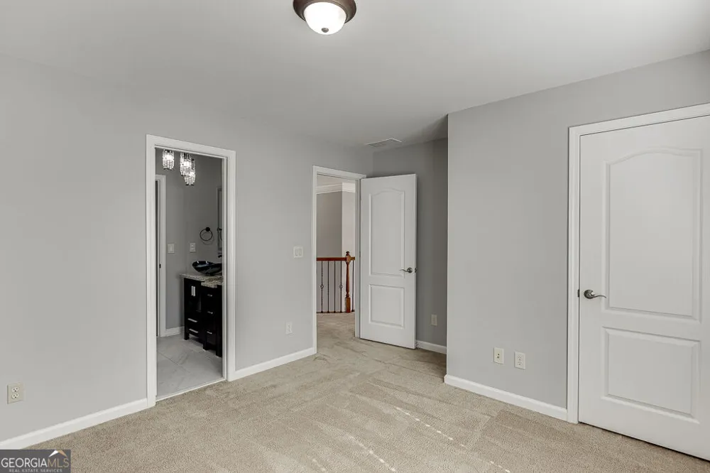 7708 Sleepy Lagoon WAY Flowery Branch, GA 30542