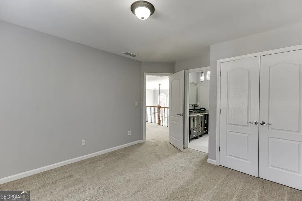 7708 Sleepy Lagoon WAY Flowery Branch, GA 30542