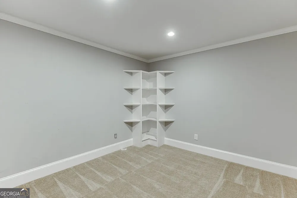 7708 Sleepy Lagoon WAY Flowery Branch, GA 30542