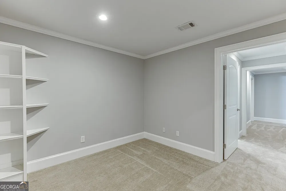 7708 Sleepy Lagoon WAY Flowery Branch, GA 30542