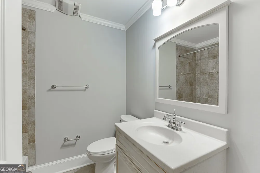 7708 Sleepy Lagoon WAY Flowery Branch, GA 30542