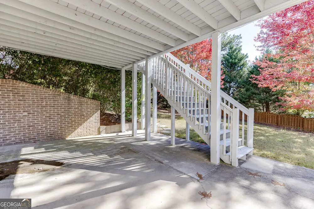 7708 Sleepy Lagoon WAY Flowery Branch, GA 30542