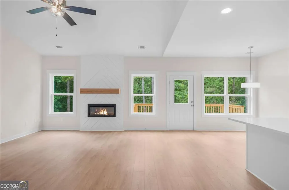 370 West Woods DR Dahlonega, GA 30533