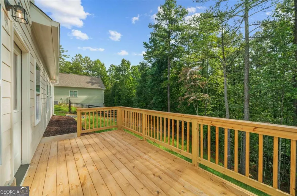 370 West Woods DR Dahlonega, GA 30533