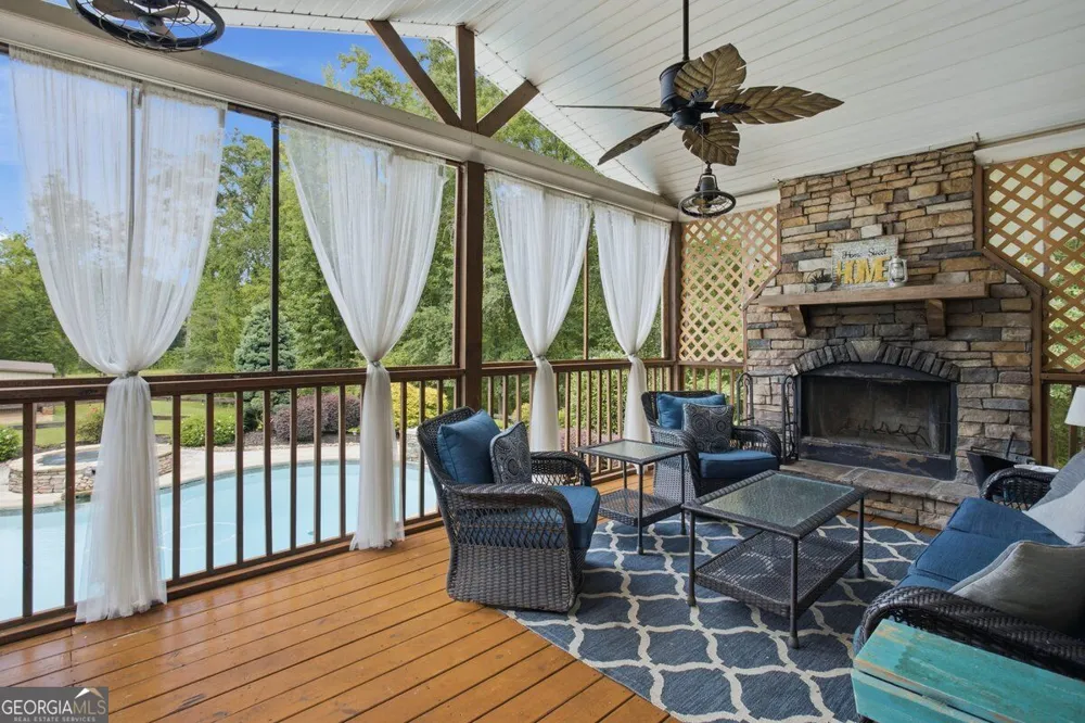 559 Macedonia RD Covington, GA 30014