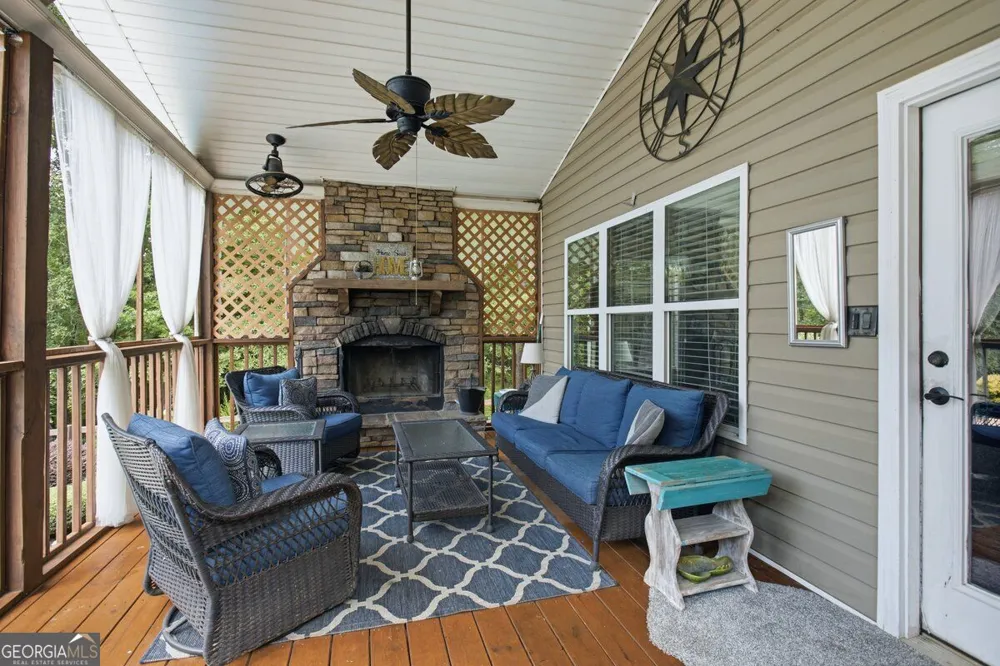 559 Macedonia RD Covington, GA 30014