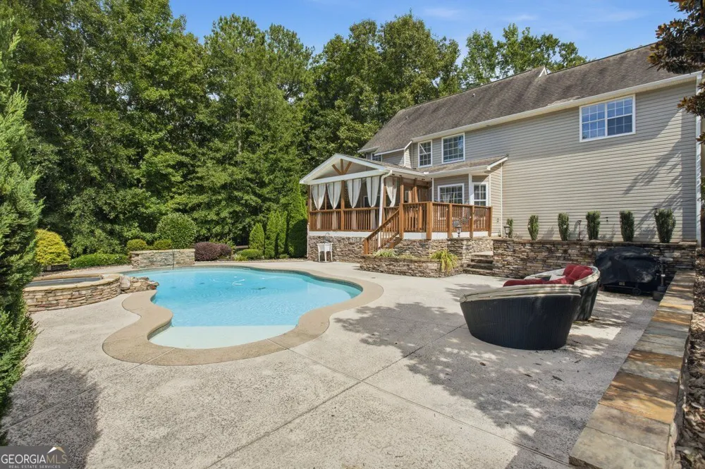 559 Macedonia RD Covington, GA 30014