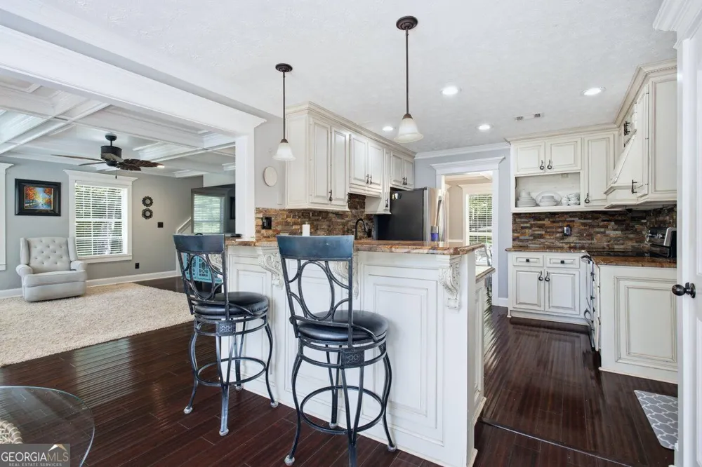 559 Macedonia RD Covington, GA 30014