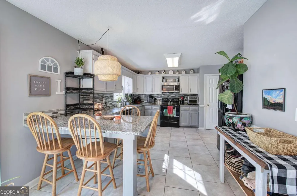 35 Miltons Walk SE Cartersville, GA 30120