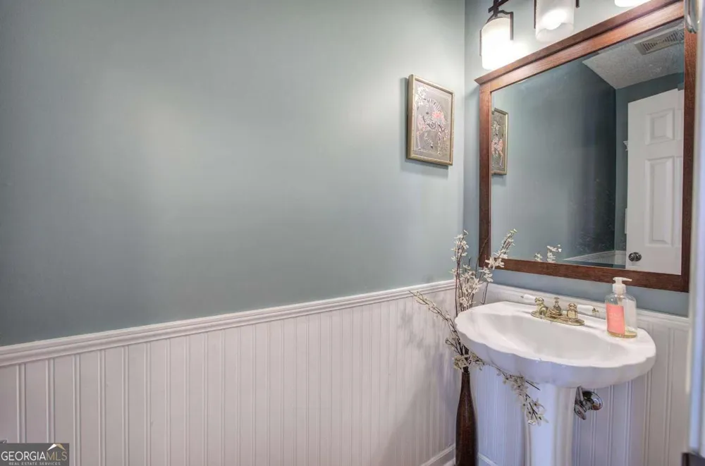 35 Miltons Walk SE Cartersville, GA 30120