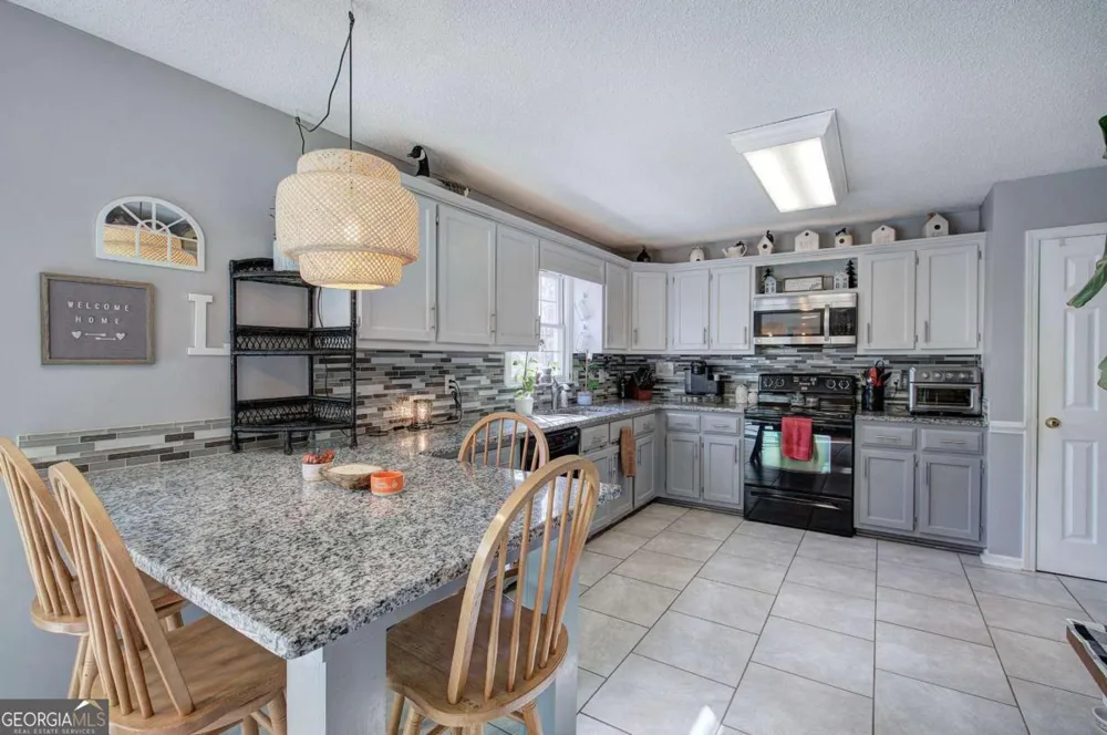 35 Miltons Walk SE Cartersville, GA 30120