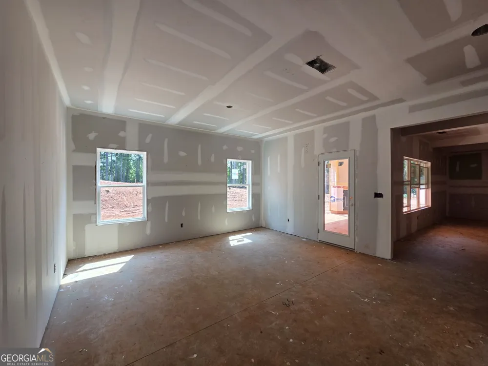 374 Meadows DR Bethlehem, GA 30620