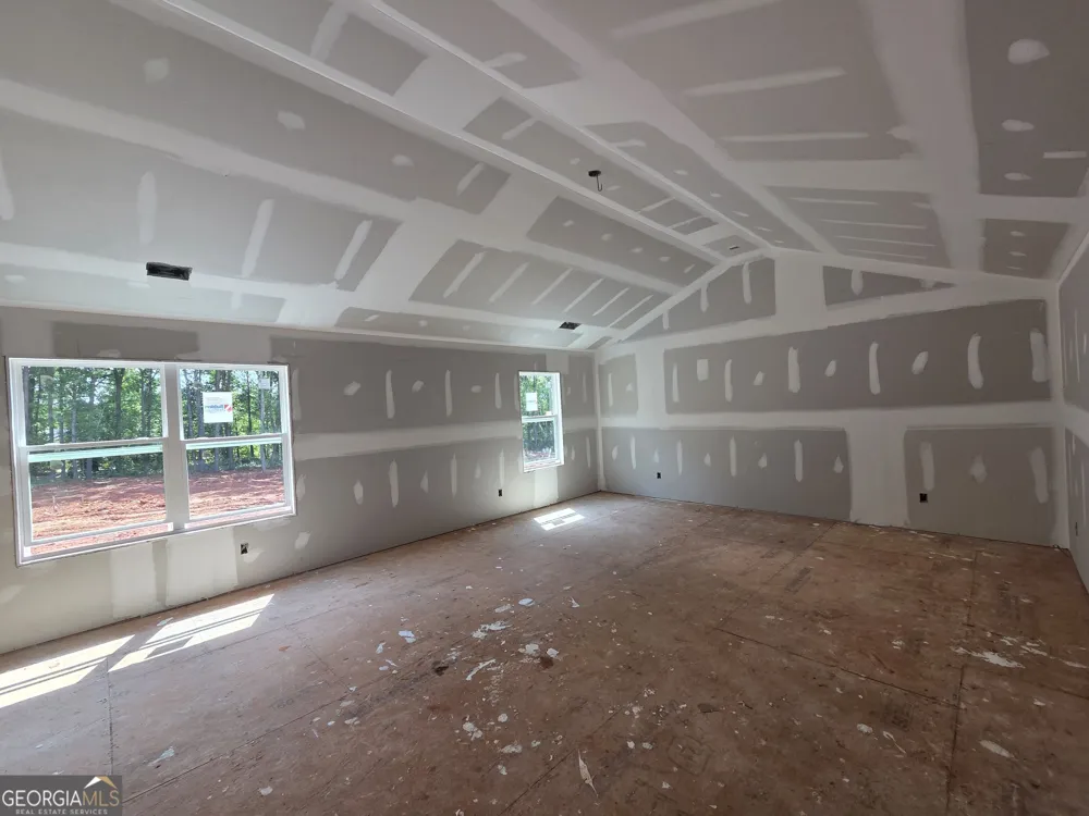 374 Meadows DR Bethlehem, GA 30620
