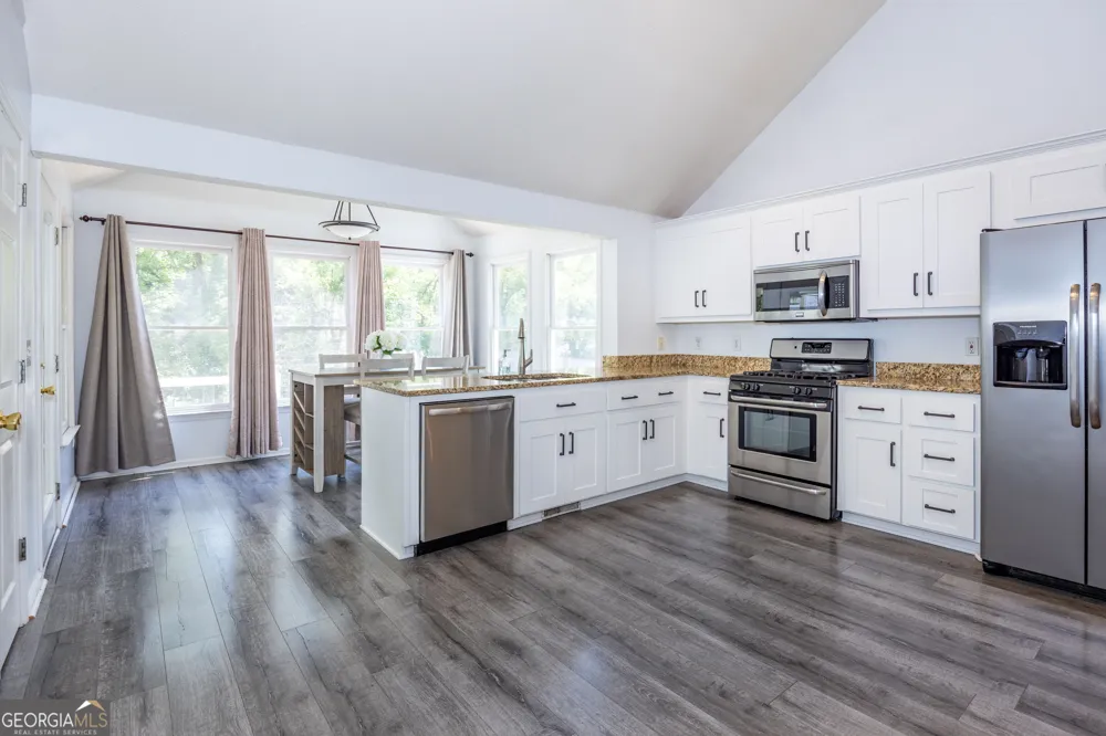 31 Mcwhorter ST Jasper, GA 30143