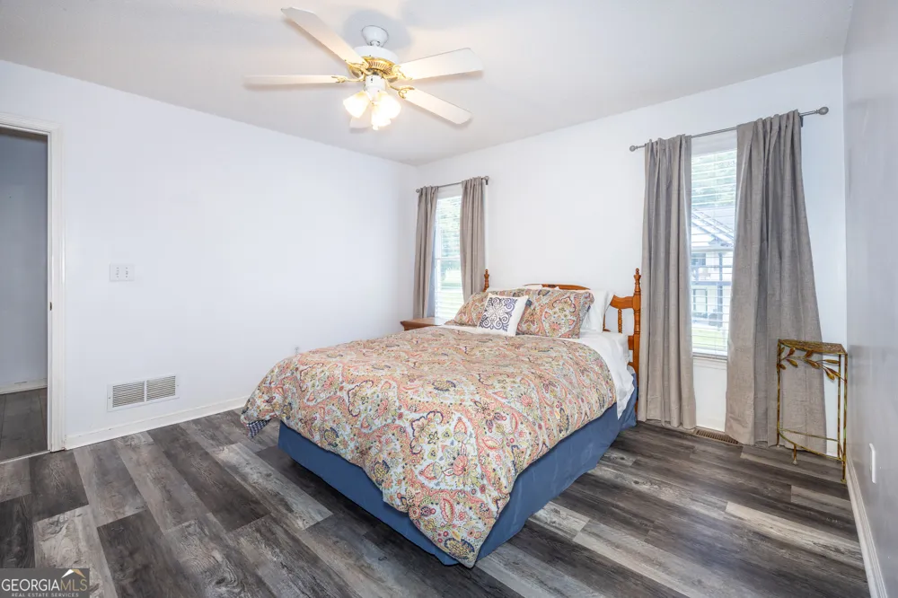 31 Mcwhorter ST Jasper, GA 30143