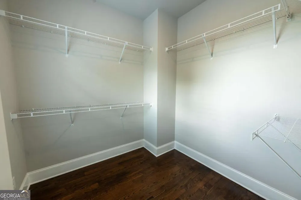 130 Clover CT Roswell, GA 30075