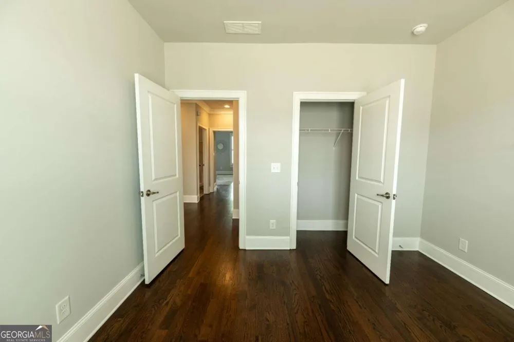 130 Clover CT Roswell, GA 30075