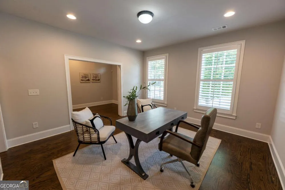 130 Clover CT Roswell, GA 30075