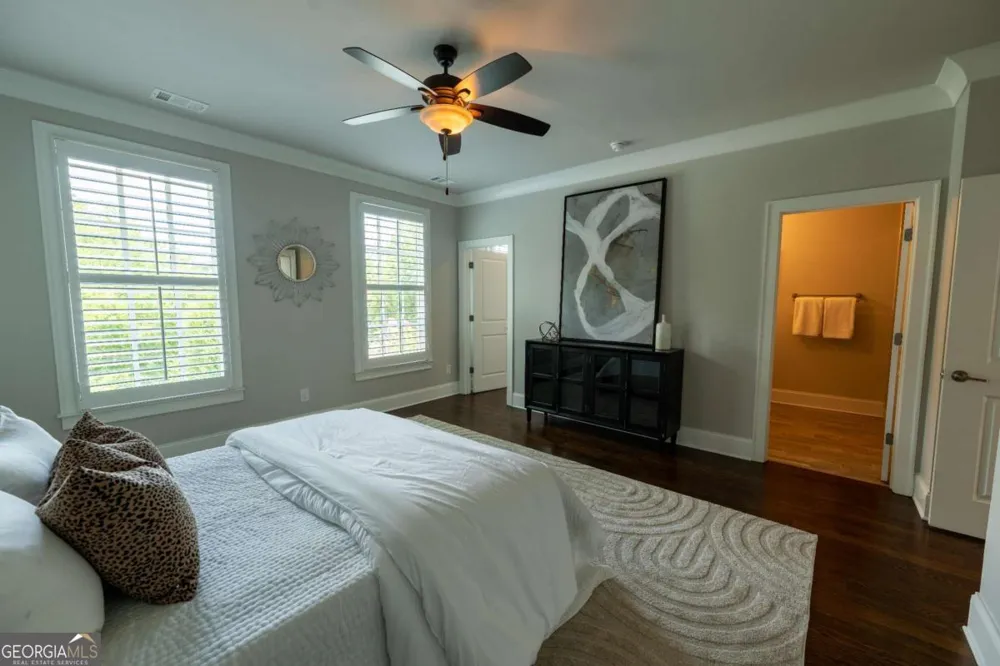 130 Clover CT Roswell, GA 30075