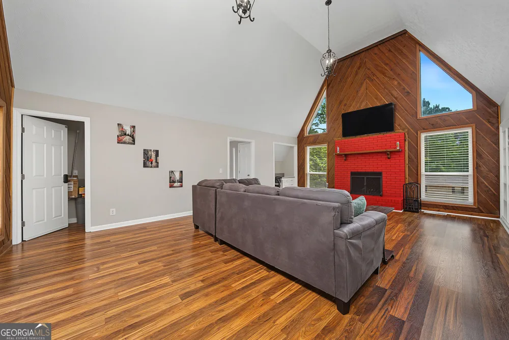 3202 Beaver DR Douglasville, GA 30135