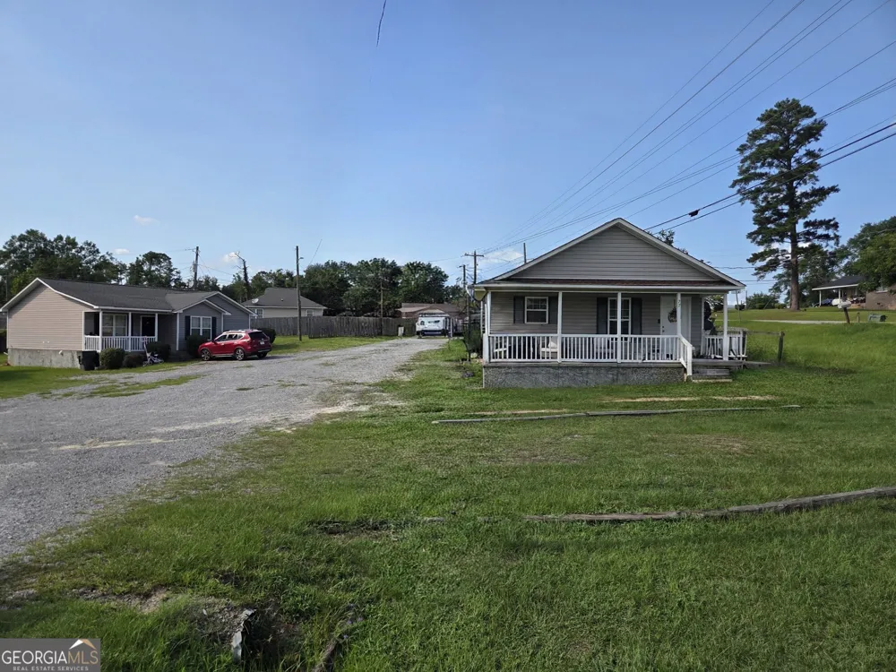 73 / 75 / 77 Royden DR Soperton, GA 30457