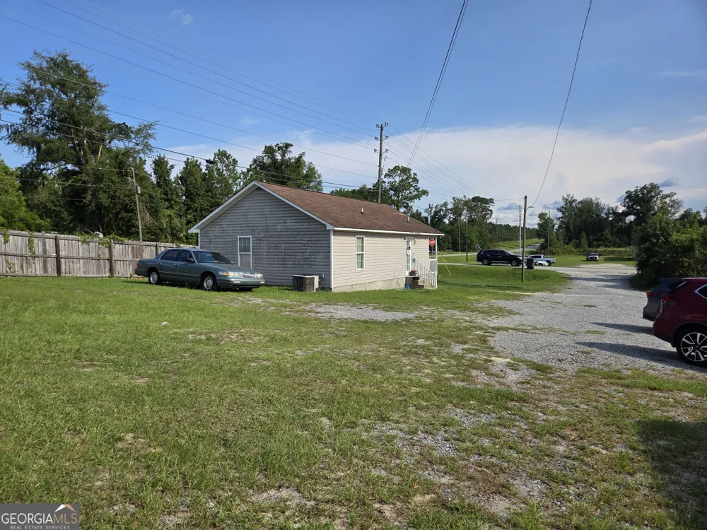 73 / 75 / 77 Royden DR Soperton, GA 30457