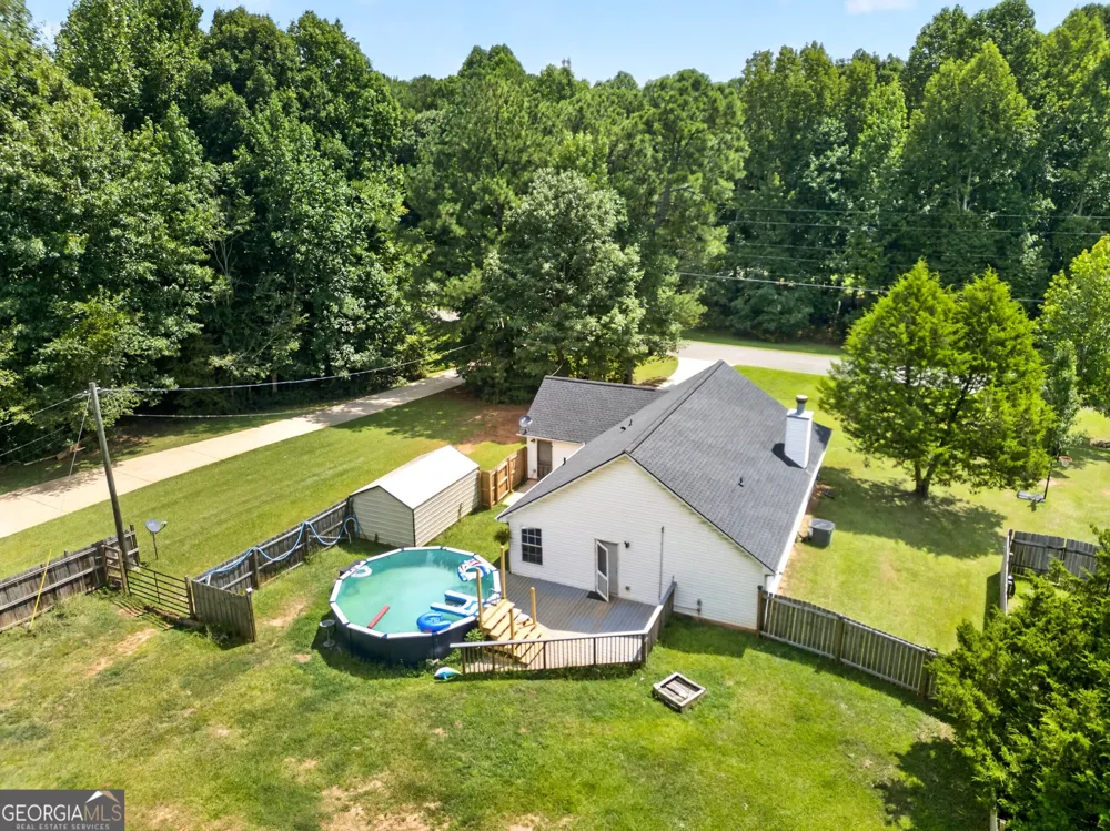 109 Jenny RD Grantville, GA 30220