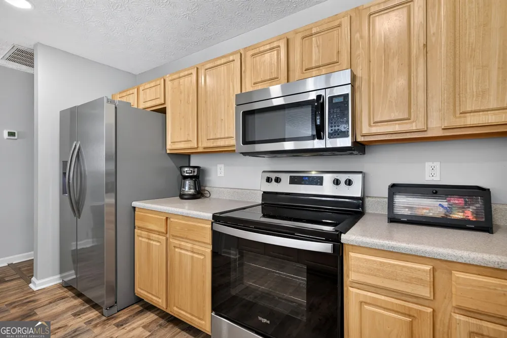 109 Jenny RD Grantville, GA 30220