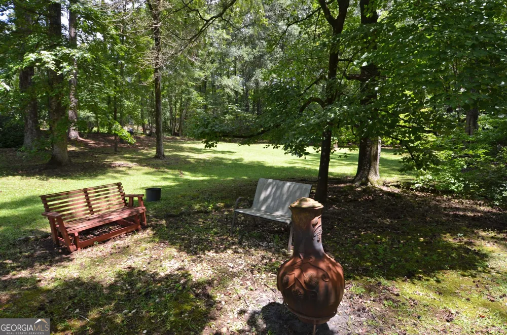 202 Sivell RD LaGrange, GA 30241