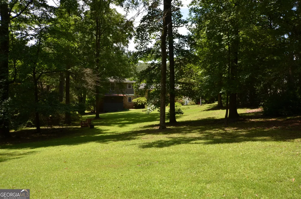 202 Sivell RD LaGrange, GA 30241