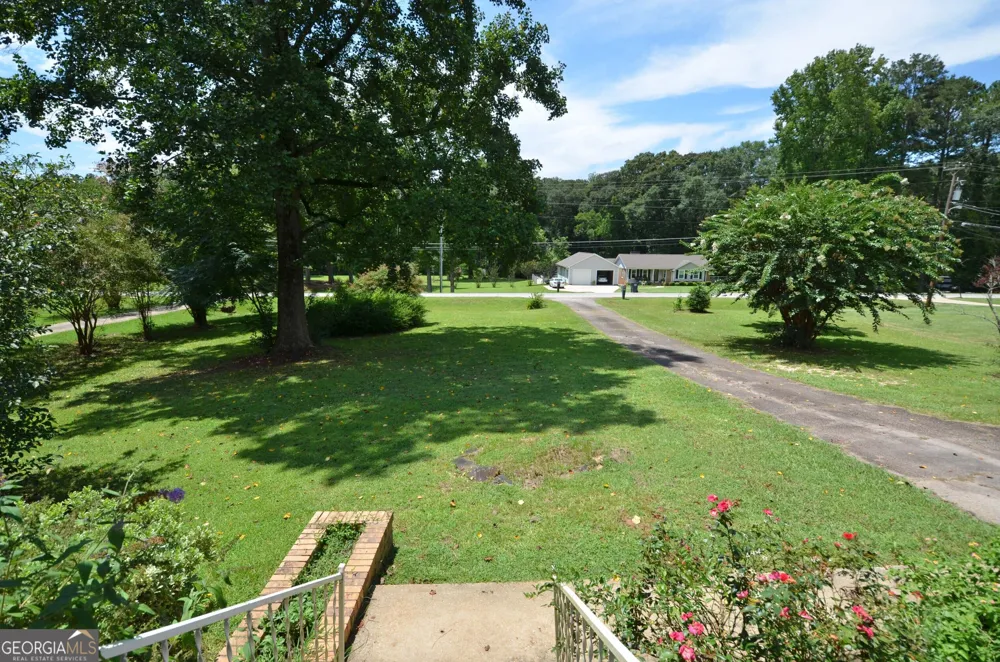 202 Sivell RD LaGrange, GA 30241