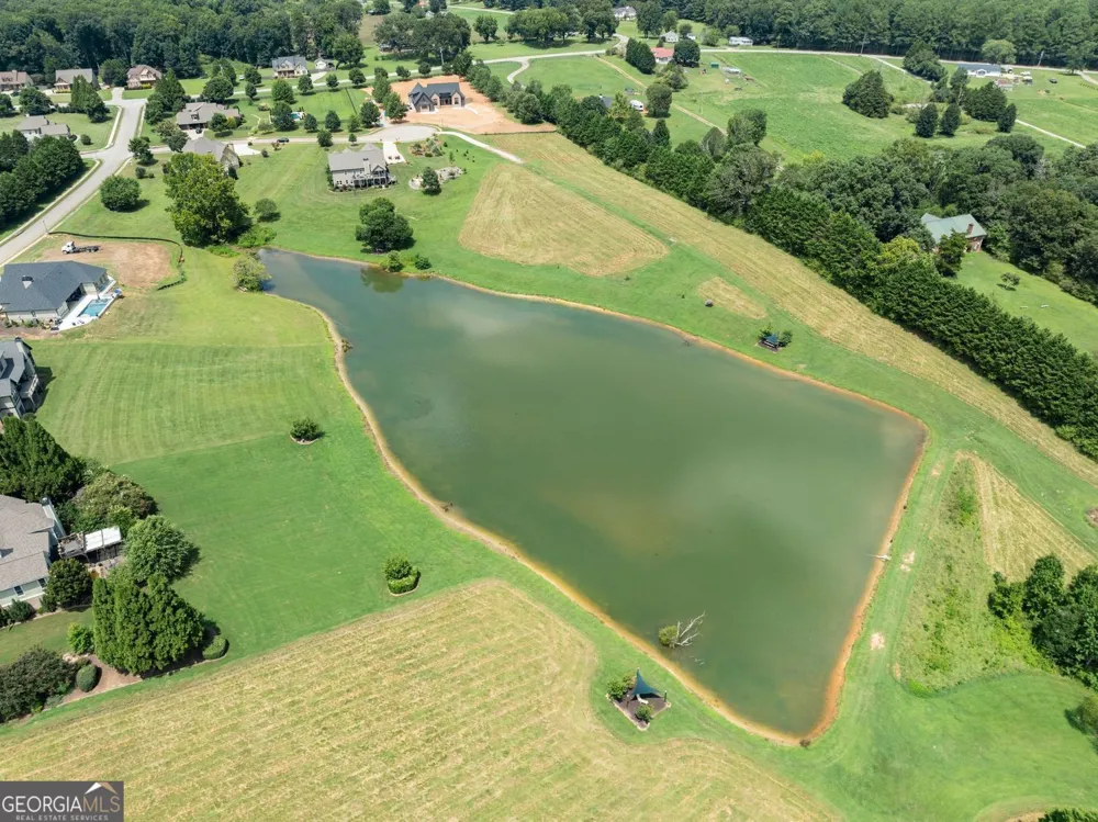 8510 Pintail CT Lula, GA 30554
