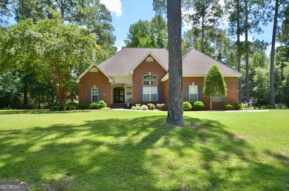 989 Wood Valley DR Eastman, GA 31023