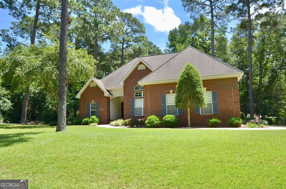 989 Wood Valley DR Eastman, GA 31023