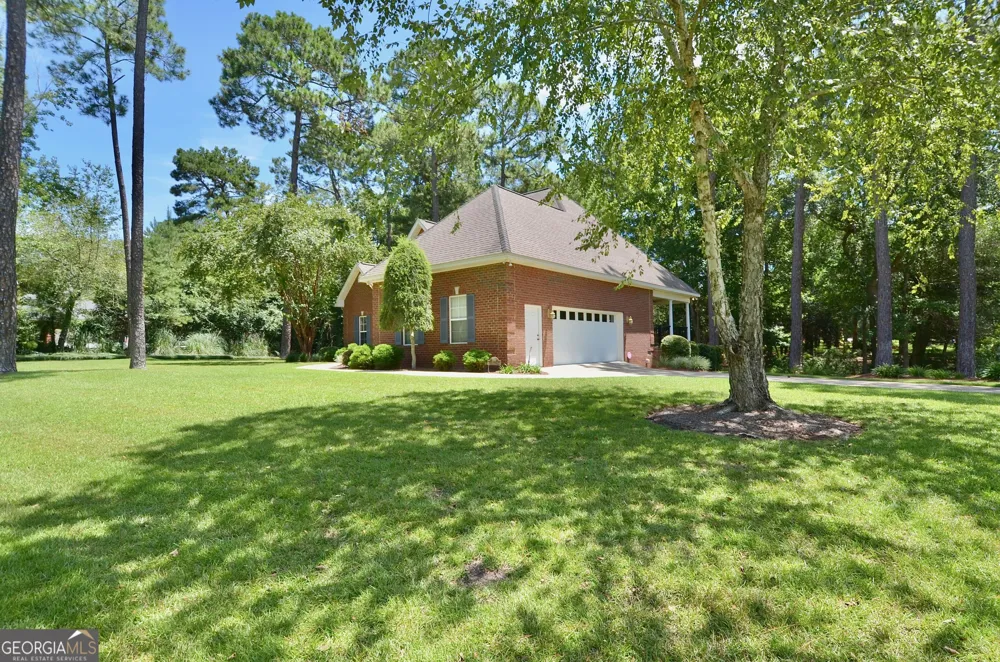989 Wood Valley DR Eastman, GA 31023