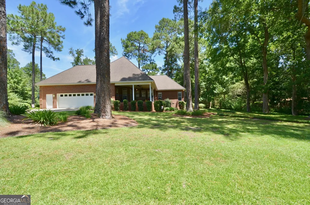 989 Wood Valley DR Eastman, GA 31023