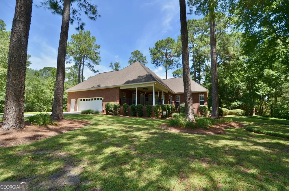 989 Wood Valley DR Eastman, GA 31023