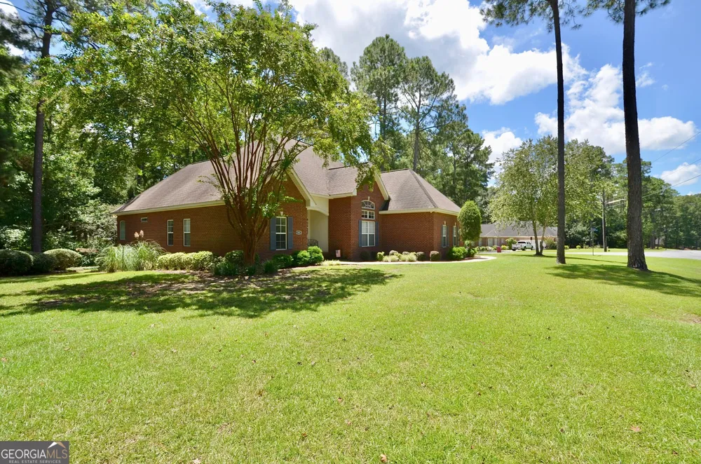 989 Wood Valley DR Eastman, GA 31023