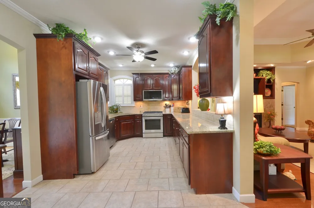989 Wood Valley DR Eastman, GA 31023