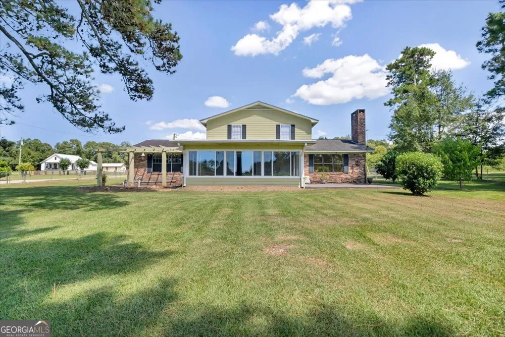 443 Lakeshore RD Pelham, GA 31779