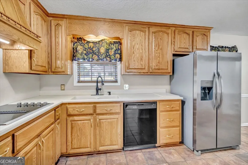 443 Lakeshore RD Pelham, GA 31779
