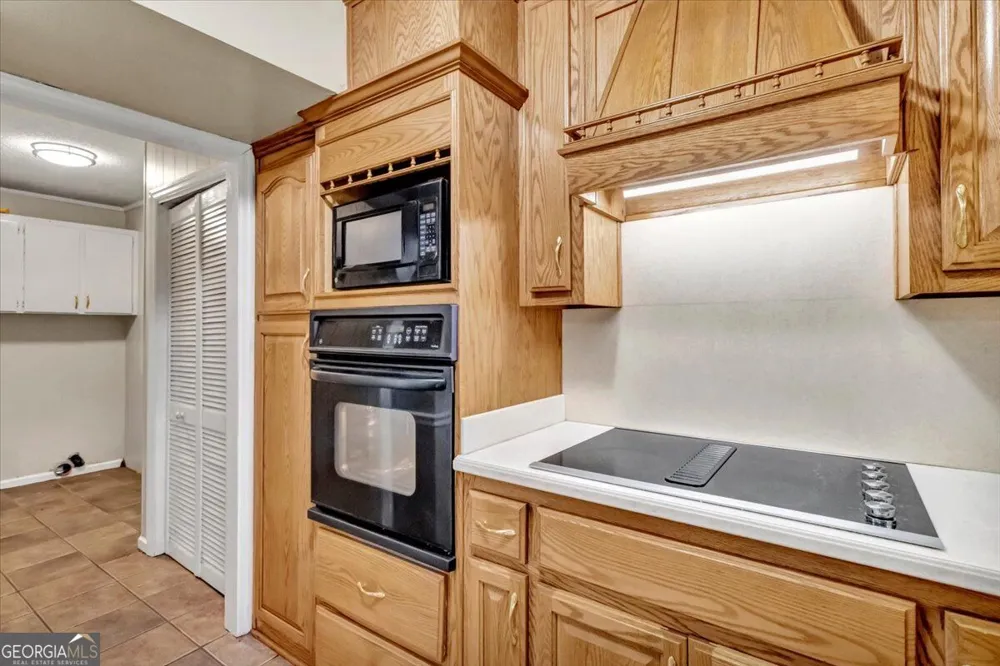 443 Lakeshore RD Pelham, GA 31779