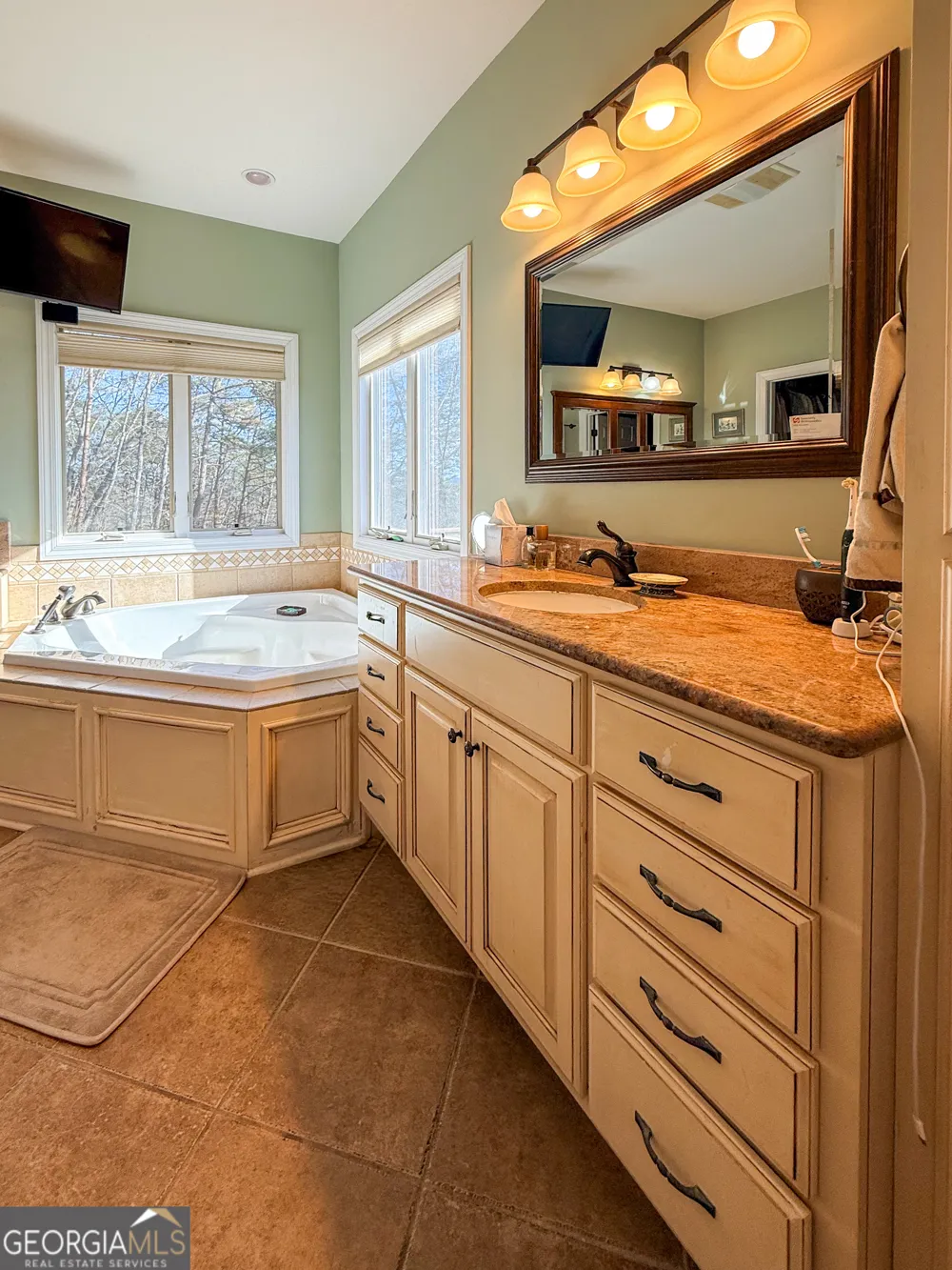 120 Ridgeland Sautee Nacoochee, GA 30571