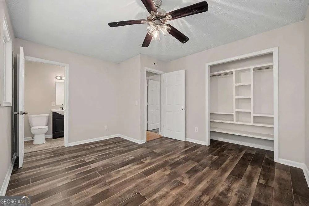 3740 Lavilla DR Powder Springs, GA 30127