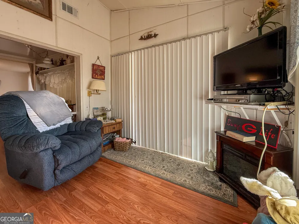 988 Mountain Shadows DR Cleveland, GA 30528