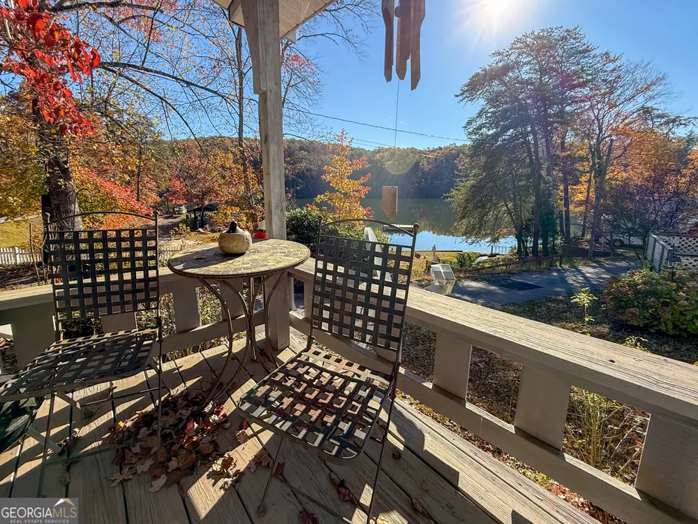 988 Mountain Shadows DR Cleveland, GA 30528