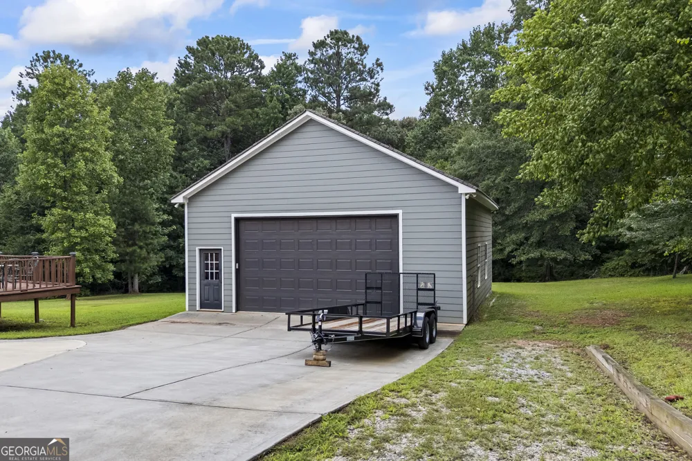2005 Troy Smith RD Monroe, GA 30656