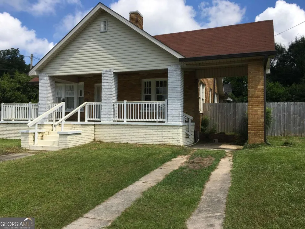 697 Ormond TER Macon, GA 31206